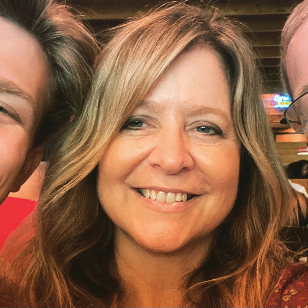 Meet your Posher, Kelly